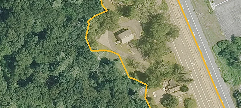 327 Eddie Dowling Hwy