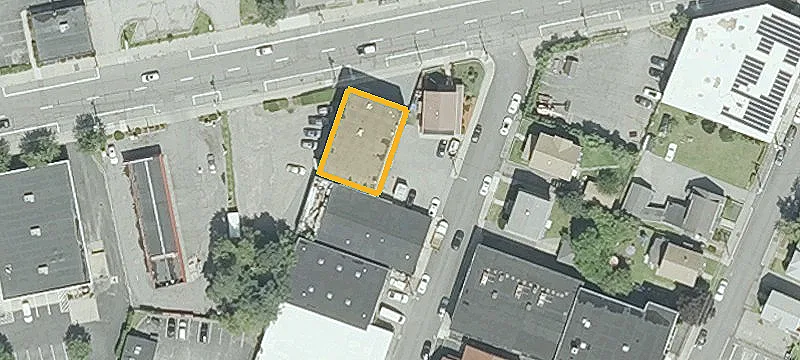 353 Taunton Ave