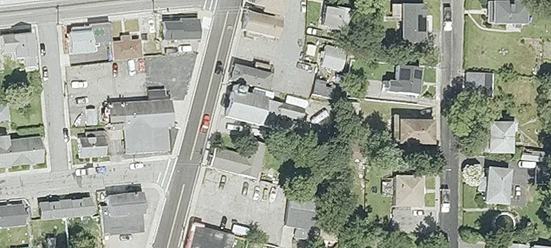 1654 Main St