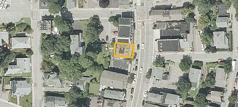 279 Main St
