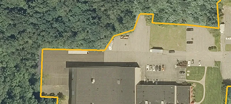 16 Commercial Way