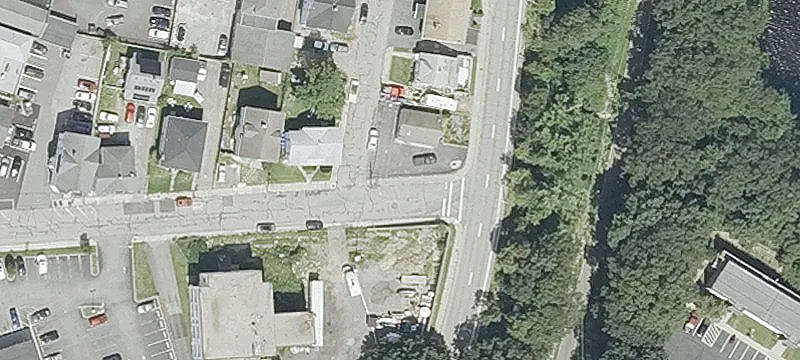 40 Saint Mary St