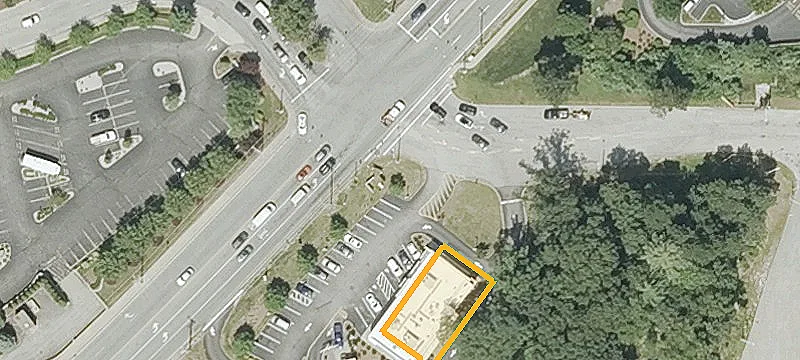 2300 New London Tpke