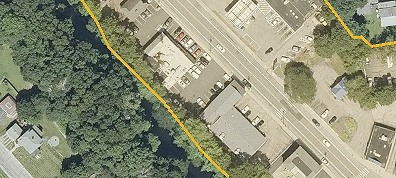 707 Main St