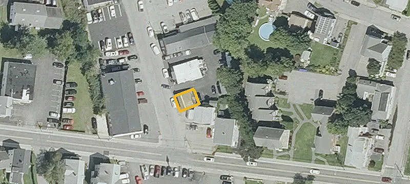 2 Redmond St