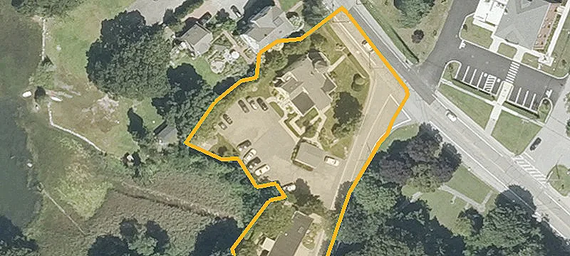 65 Boston Nck Rd