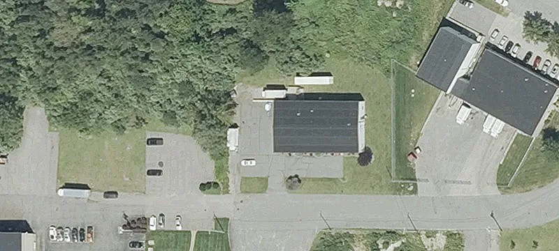 7 Commercial Way