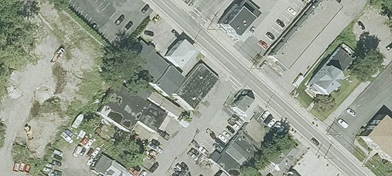 1180 Douglas Ave