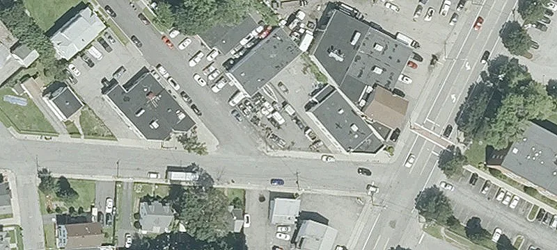Puritan Ave