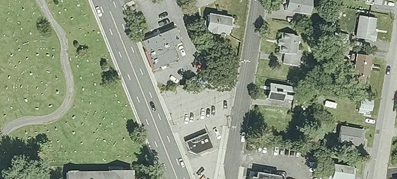 Ferris Ave