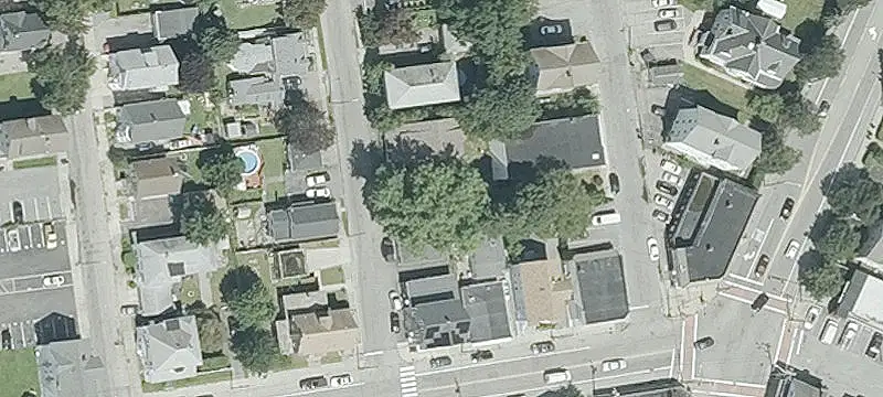 Standish Ave