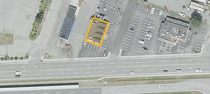 685 Airport Rd