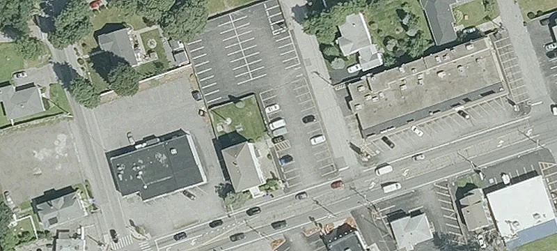 Mineral Spg Ave