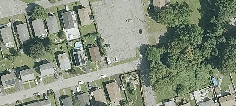 Overland Ave