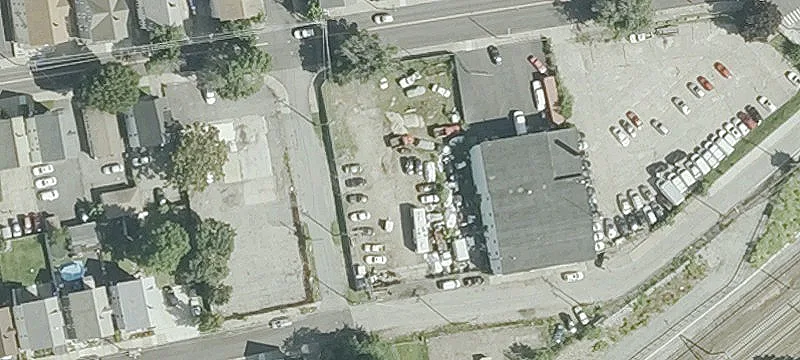 27 Ctr St