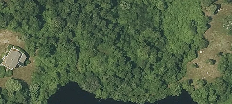 Lakeside Dr
