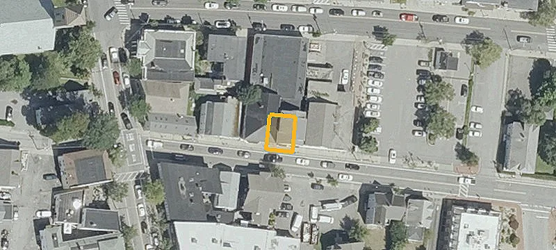 24 Child St