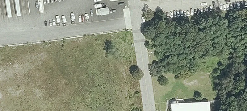 444 Narragansett Park Dr