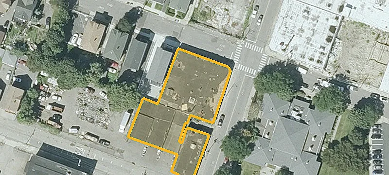 355 Dexter St