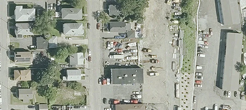25 Hazel St