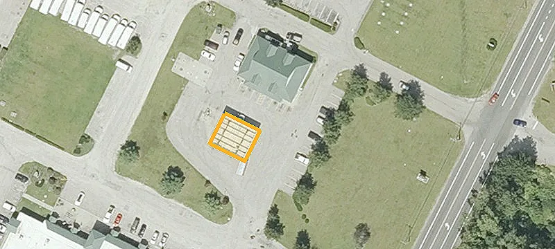 561st S County Trl