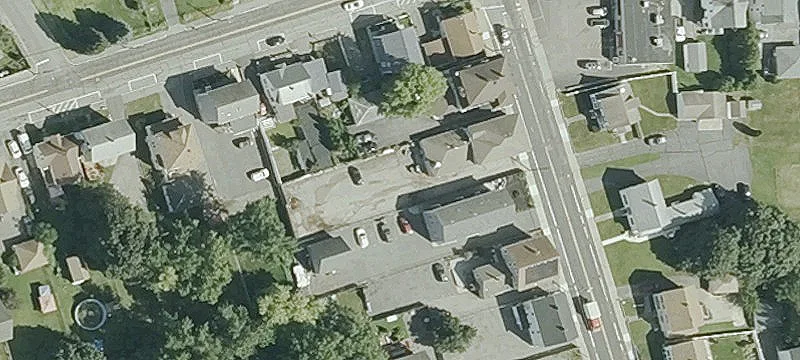 422 High St