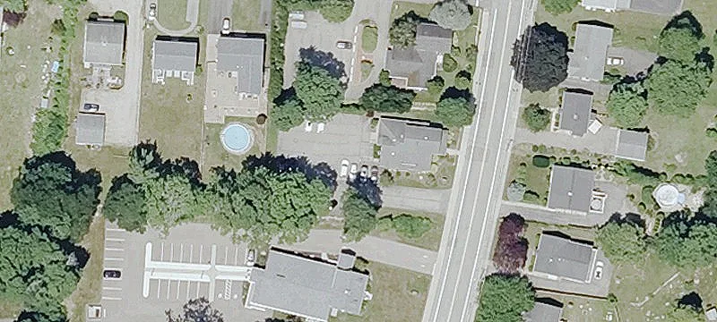 39 Ee Ave