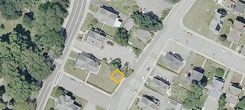 14 Newton Ave