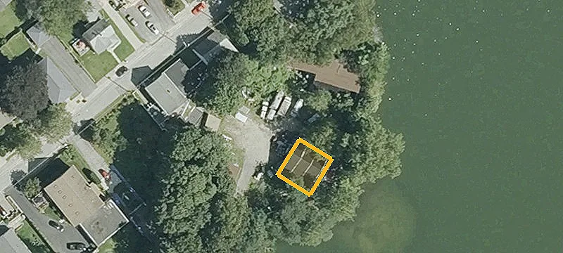 8 Chapel Ln