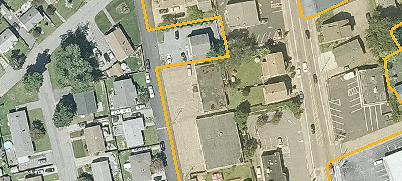 8 Alcazar Ave