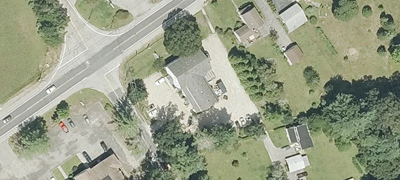 1555 Shannock Rd