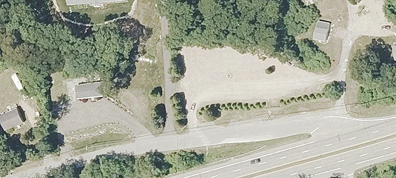 5327 Old Post Rd