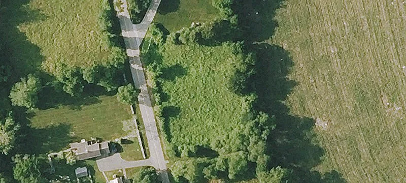 17 Amesbury Ln
