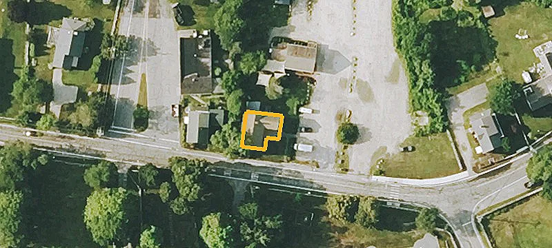 15 Main St