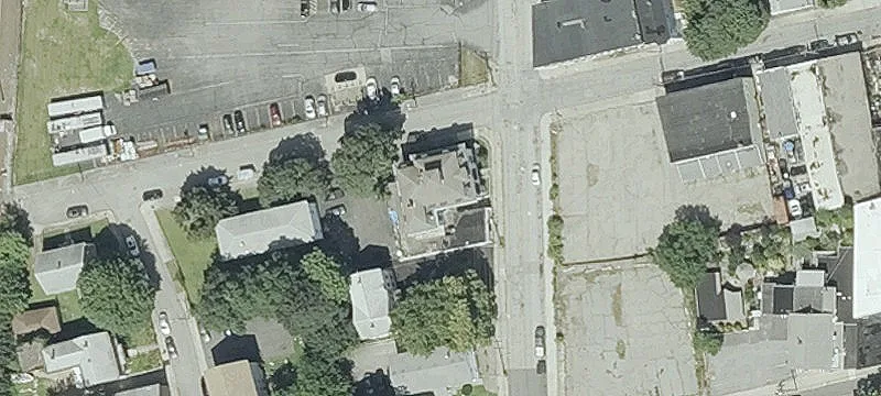 476 High St