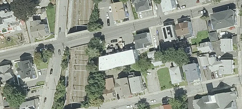 68 Cross St