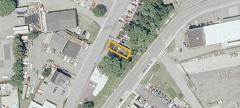 15 Industrial Dr