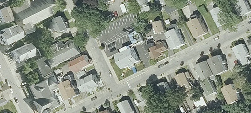 151 Cross St