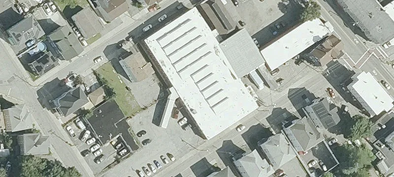 534 Dexter St