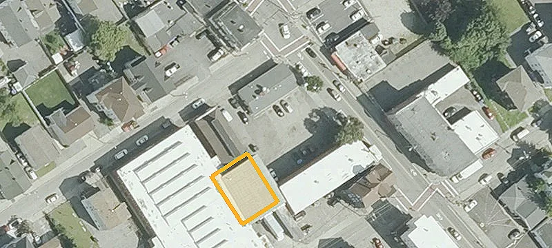 542 Dexter St