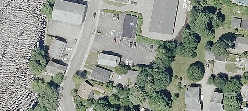 190 Main St