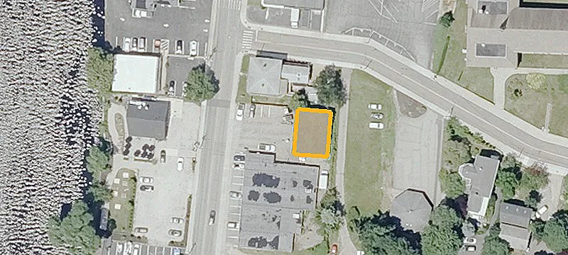 170 Main St