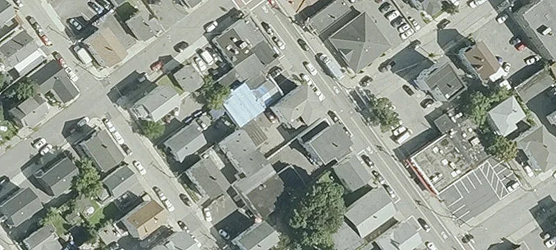 722 Dexter St