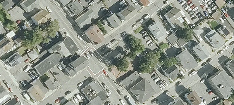 753 Dexter St
