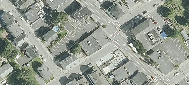 622 Dexter St