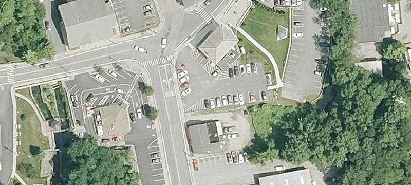 Main St