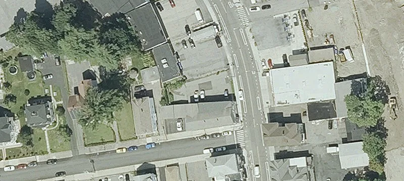 1300 Broad St