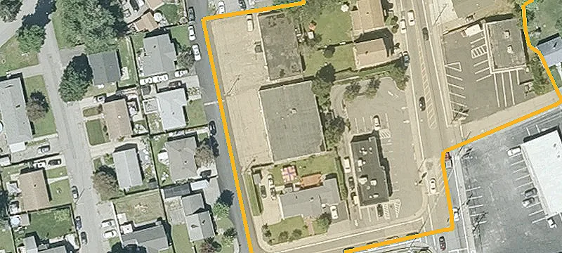 10 Alcazar Ave