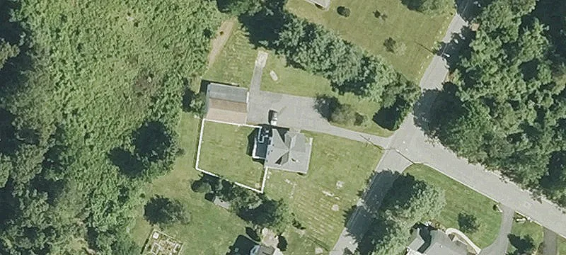 64 Hines Rd