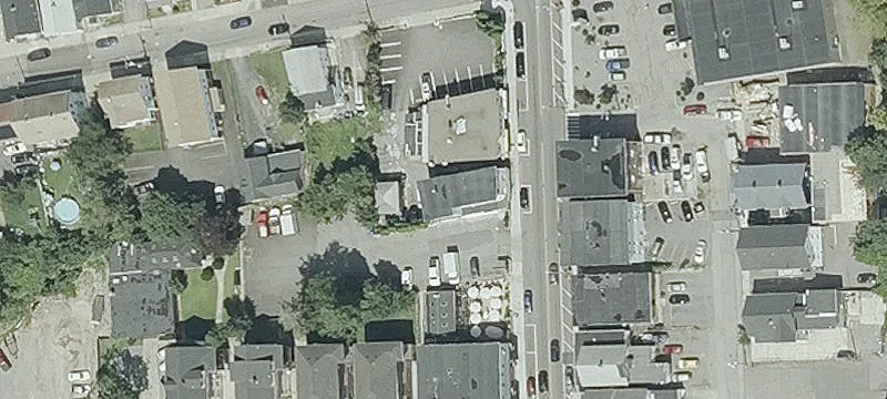 800 Broad St